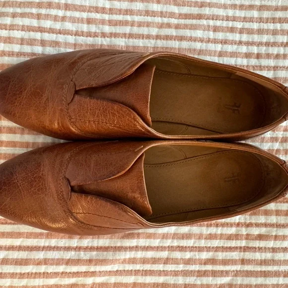 FRYE WOMENS SLIP ON SHOES 8 COMFORT RUBBER SOLE LOAFERS BROWN LEATHER - Picture 4 of 6